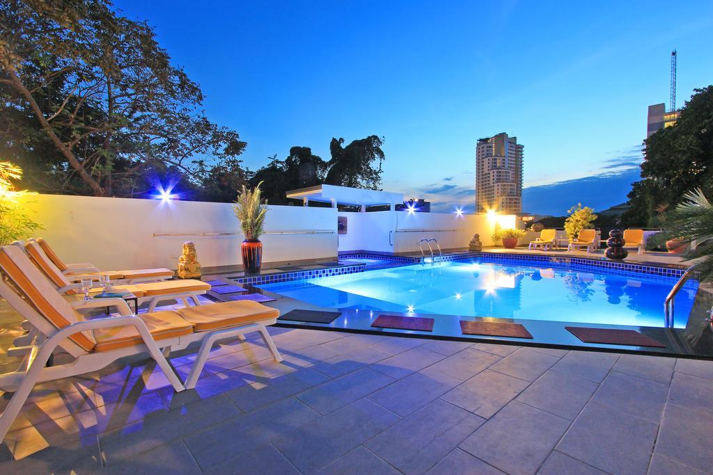 Sharrow Bay Villa Pattaya Exteriör bild