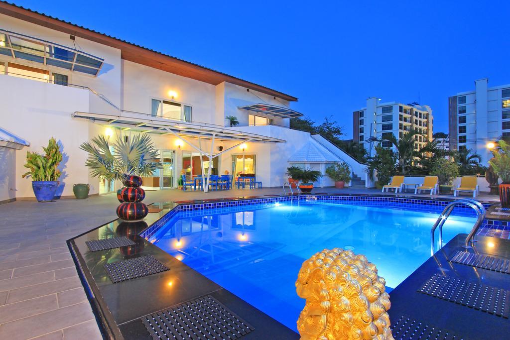 Sharrow Bay Villa Pattaya Exteriör bild