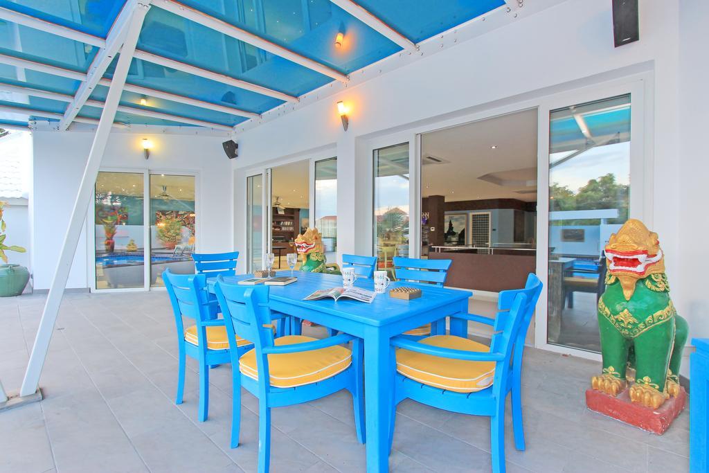 Sharrow Bay Villa Pattaya Exteriör bild