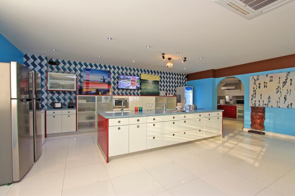 Sharrow Bay Villa Pattaya Exteriör bild