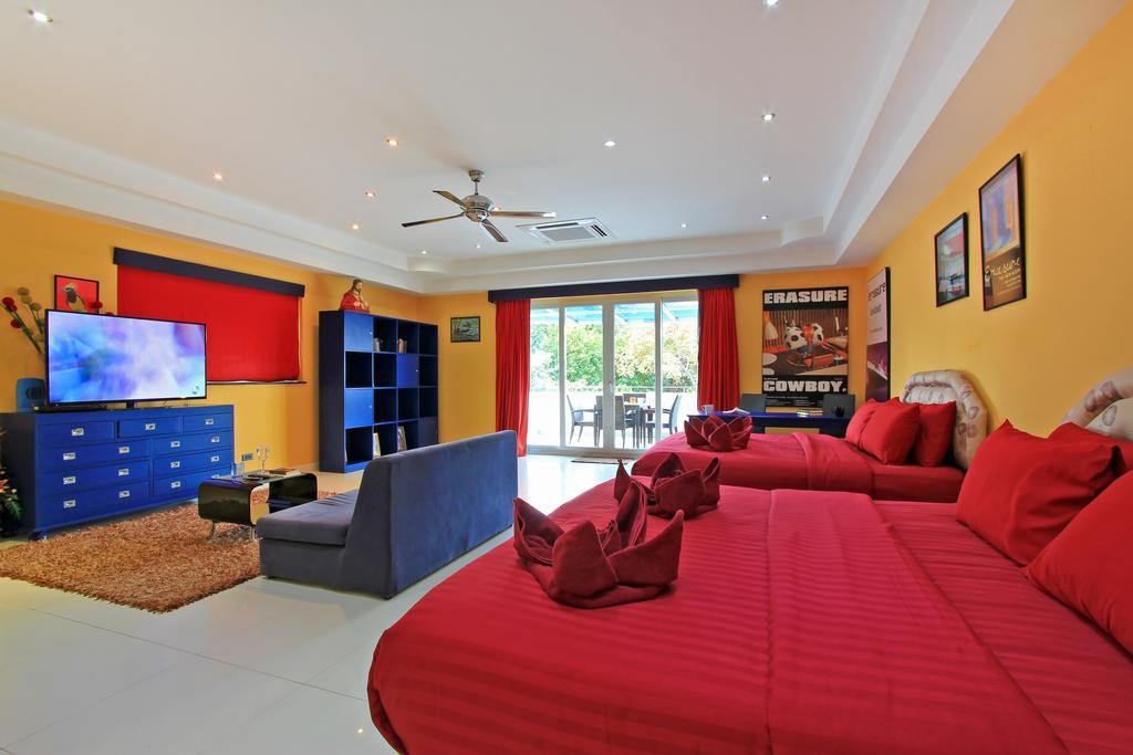 Sharrow Bay Villa Pattaya Exteriör bild