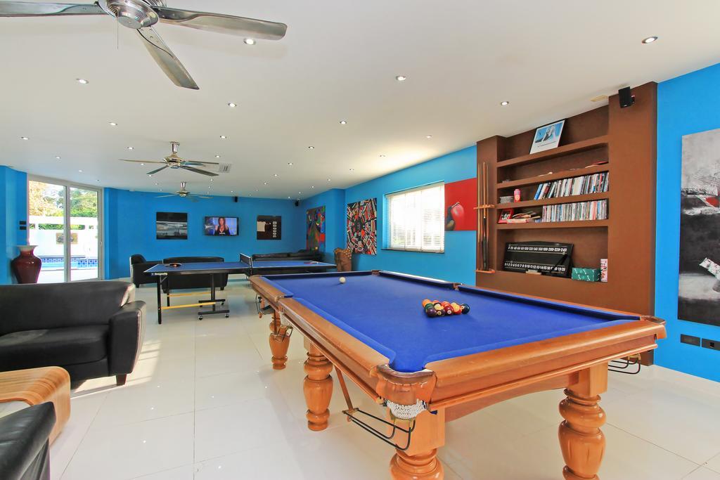 Sharrow Bay Villa Pattaya Exteriör bild