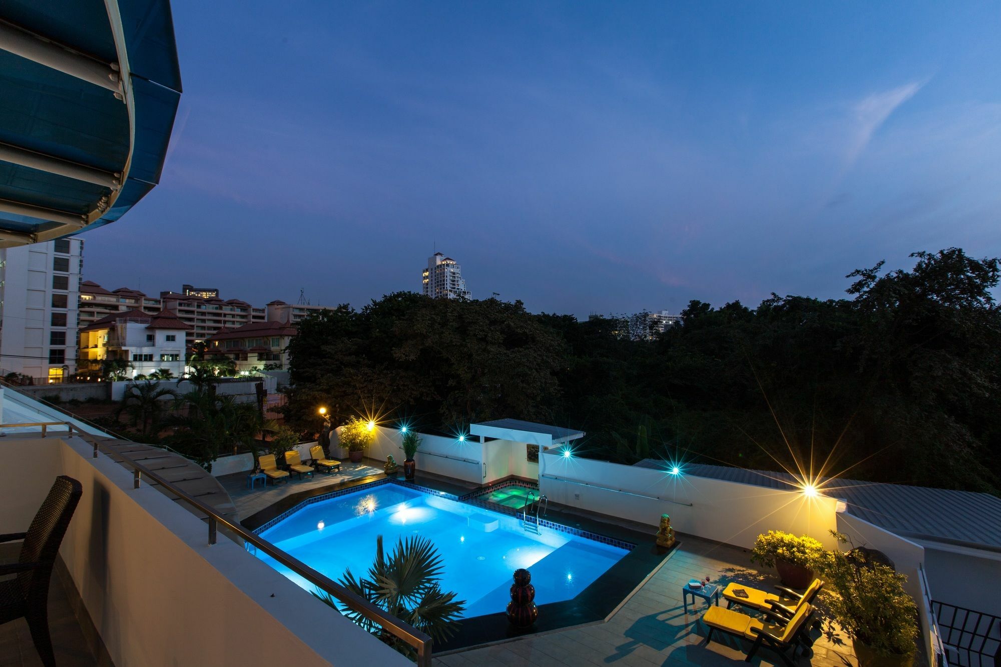 Sharrow Bay Villa Pattaya Exteriör bild